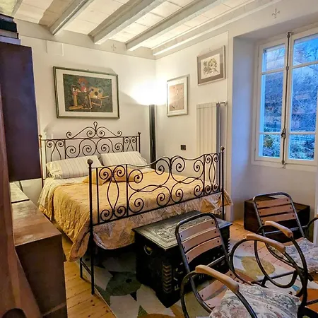 Alojamento de Acomodação e Pequeno-almoço Ratto Del Gallo Stresa